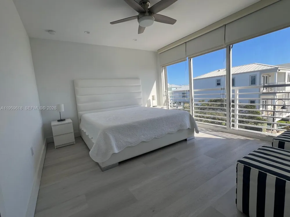 94825 Overseas Highway Key Largo, FL 33037