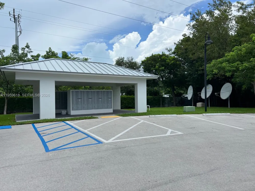 94825 Overseas Highway Key Largo, FL 33037