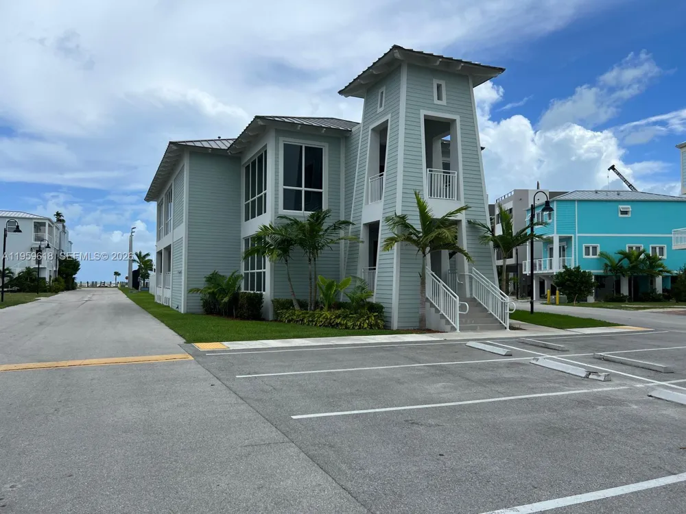 94825 Overseas Highway Key Largo, FL 33037