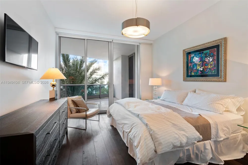 5959 Collins Ave #606 Miami Beach, FL 33140