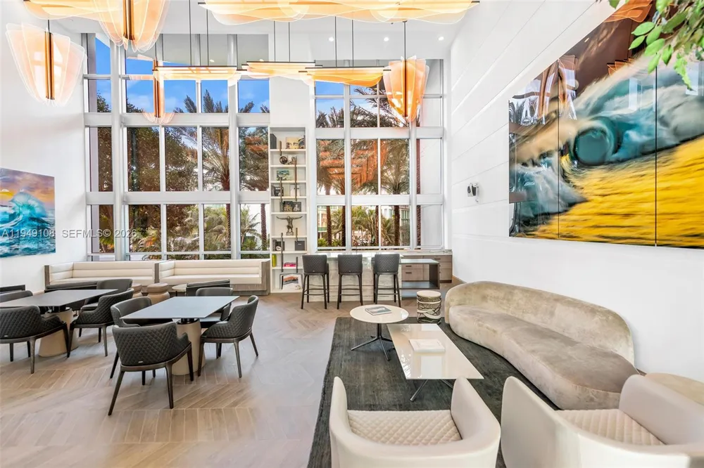 5959 Collins Ave #606 Miami Beach, FL 33140