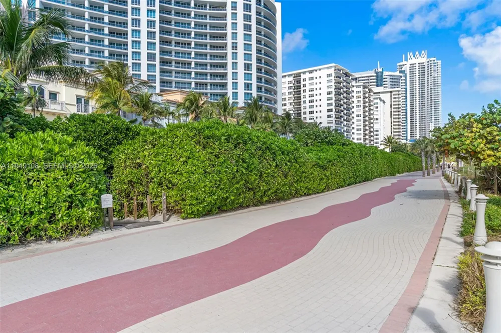 5959 Collins Ave #606 Miami Beach, FL 33140