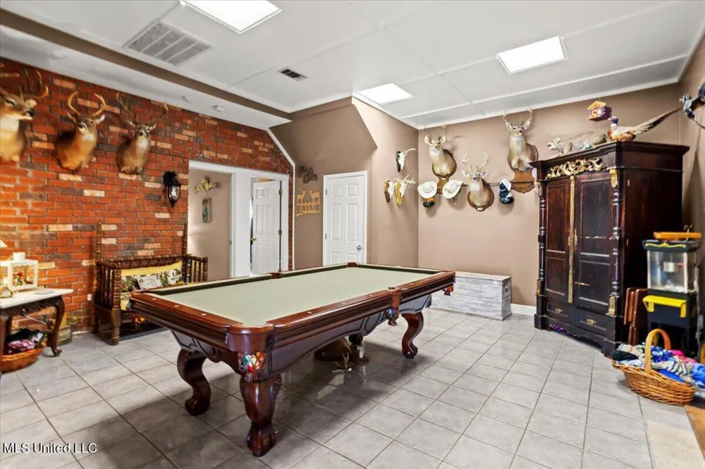 13835 U.S. 98 Smithdale, MS 39664