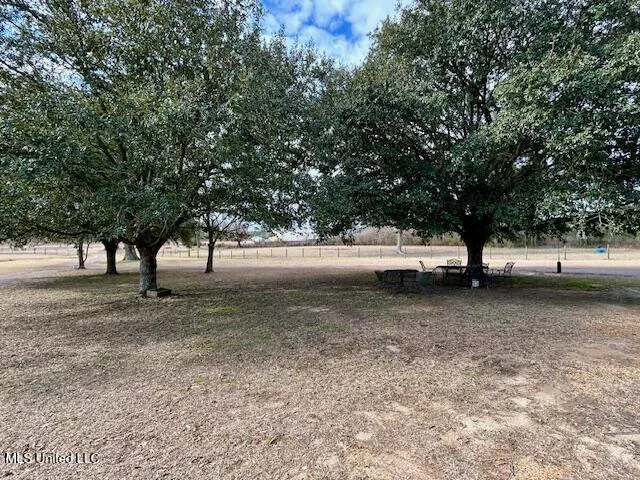 13835 U.S. 98 Smithdale, MS 39664