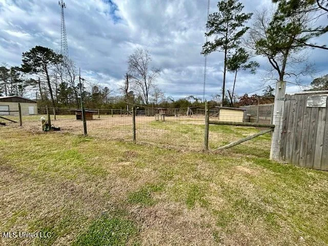 13835 U.S. 98 Smithdale, MS 39664