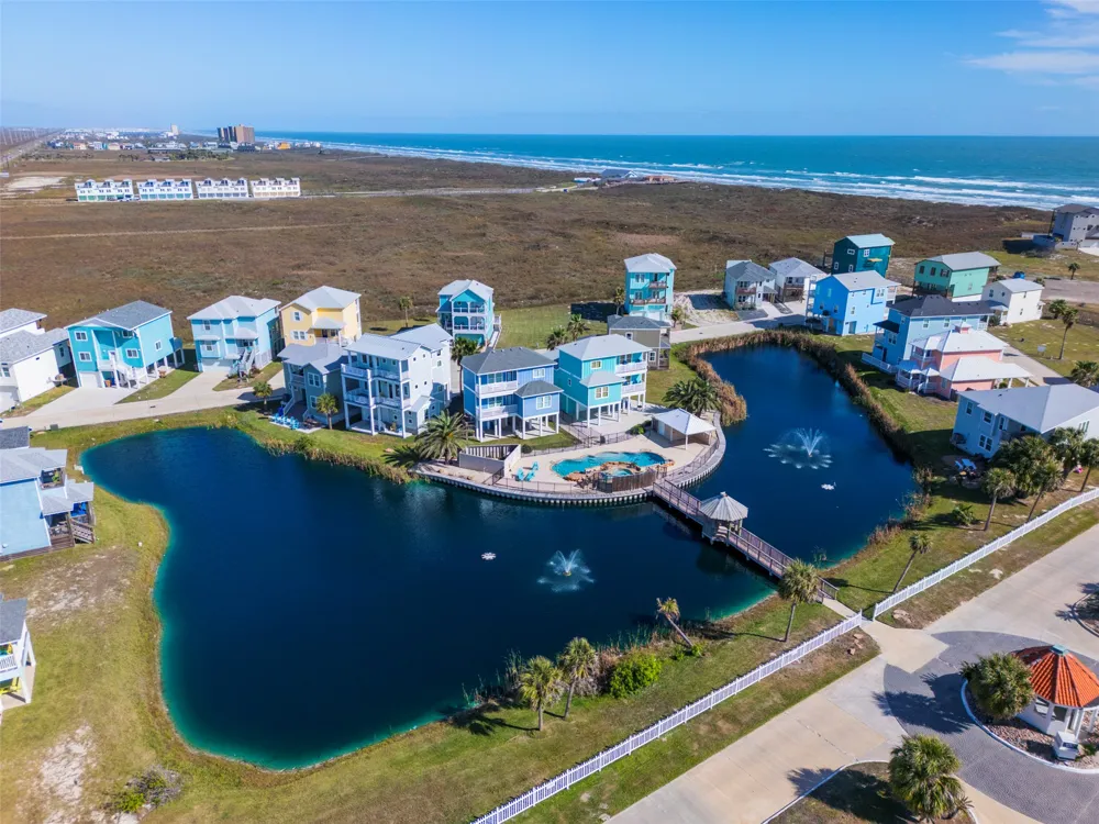 162 La Concha Boulevard #10 Port Aransas, TX 78373