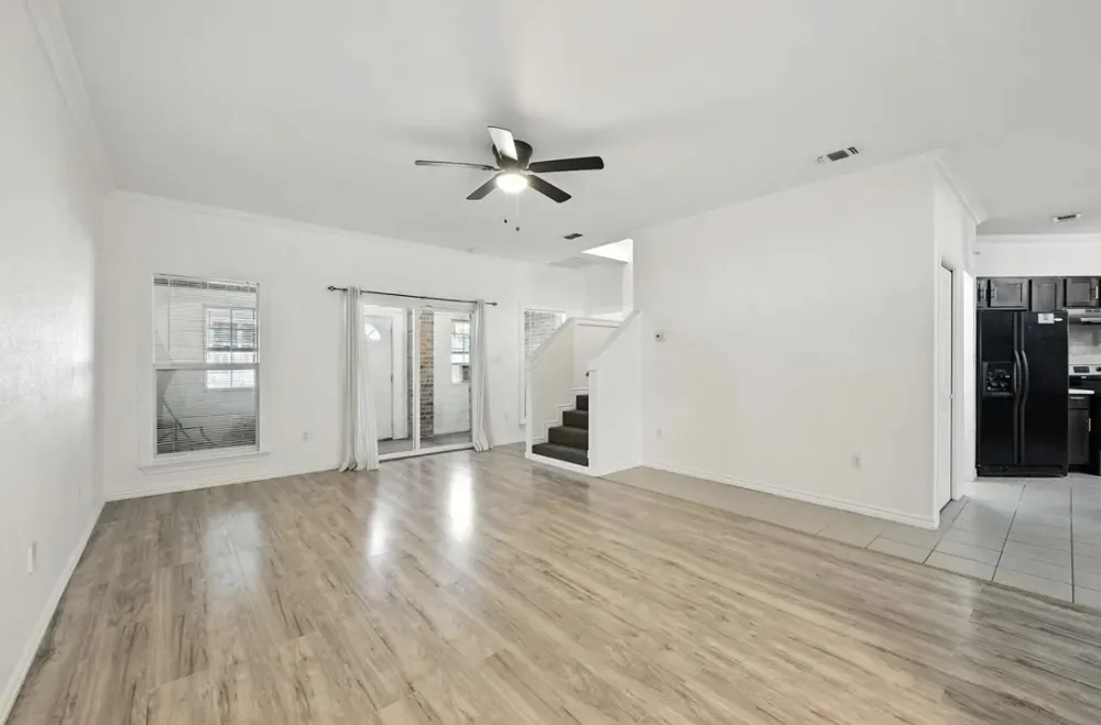 619 Comal Avenue Fort Worth, TX 76108
