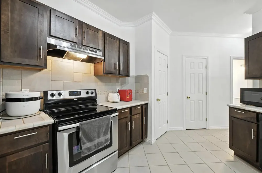 619 Comal Avenue Fort Worth, TX 76108