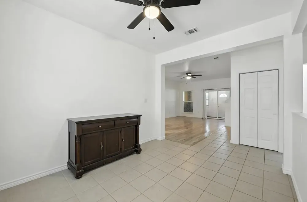 619 Comal Avenue Fort Worth, TX 76108