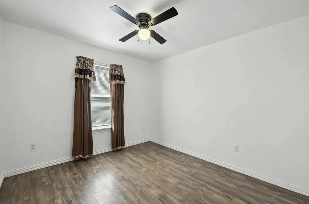 619 Comal Avenue Fort Worth, TX 76108