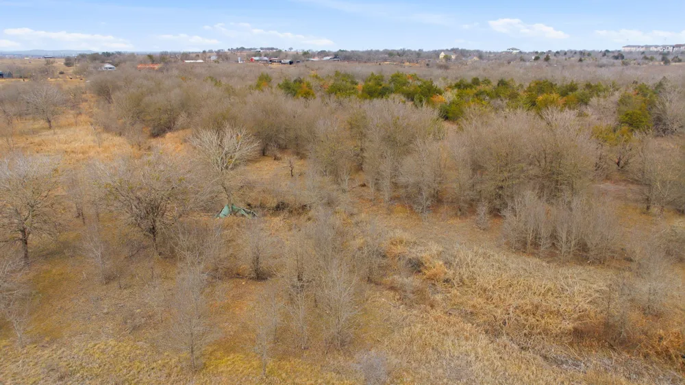 13802 Hokanson Road Del Valle, TX 78617