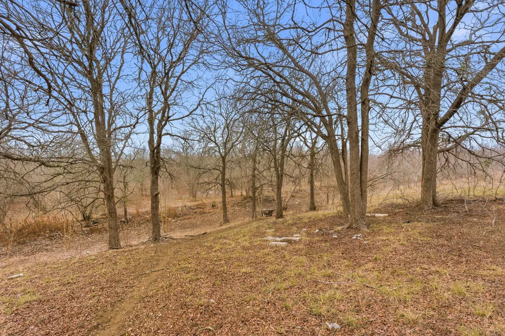 13802 Hokanson Road Del Valle, TX 78617