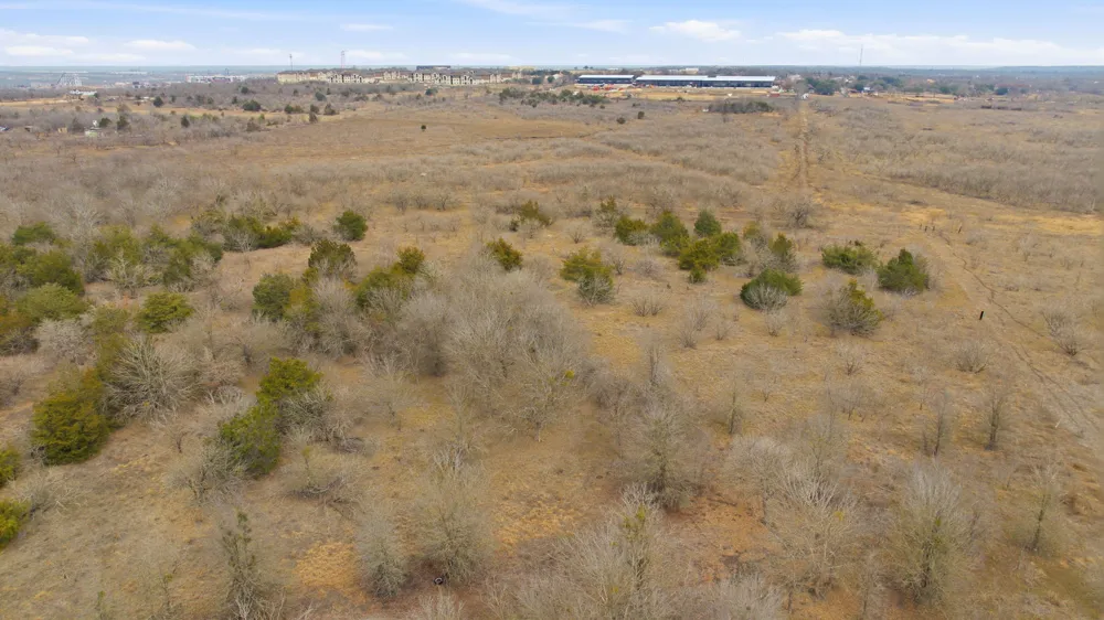 13802 Hokanson Road Del Valle, TX 78617