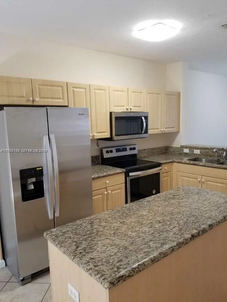 3525 Sonoma Dr Riviera Beach, FL 33404