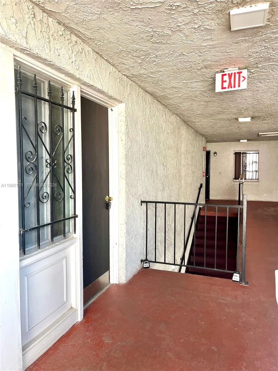 4575 S Texas Ave #307 Orlando, FL 32839
