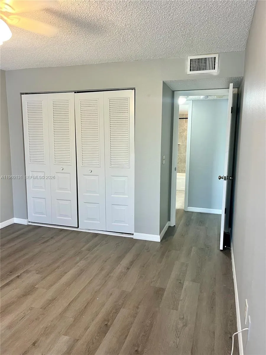 4575 S Texas Ave #307 Orlando, FL 32839