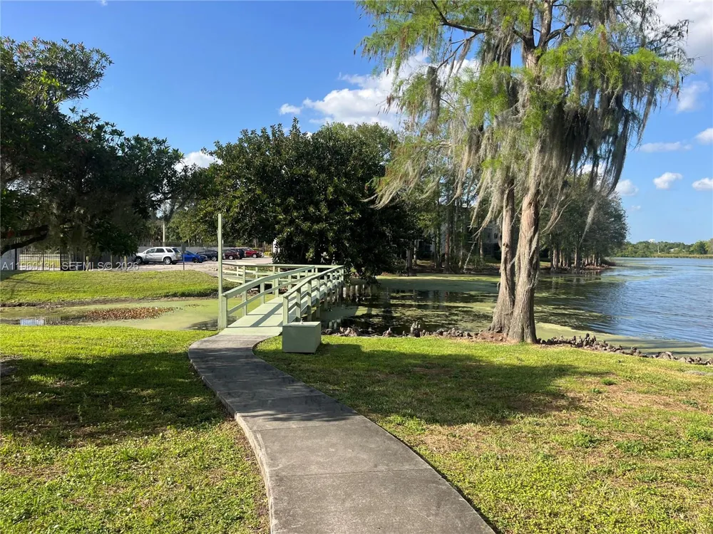 4575 S Texas Ave #307 Orlando, FL 32839