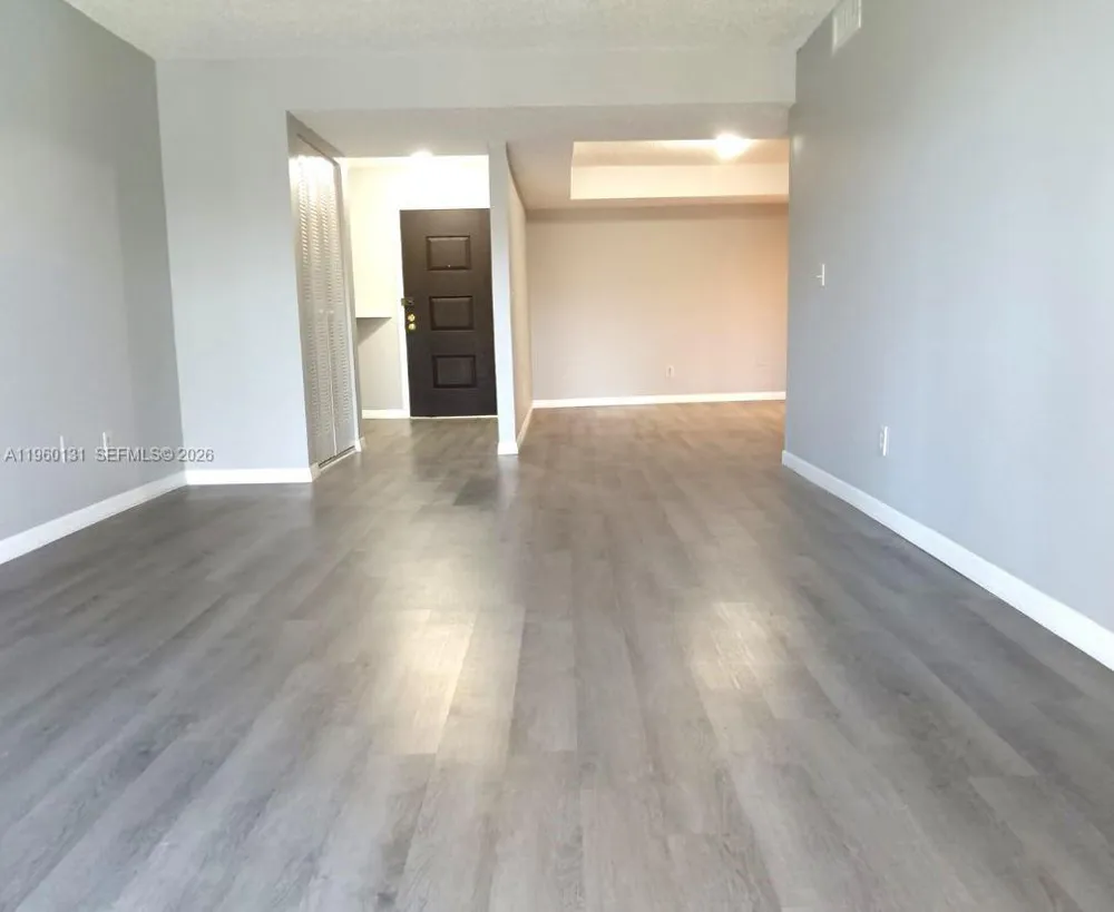 4575 S Texas Ave #307 Orlando, FL 32839