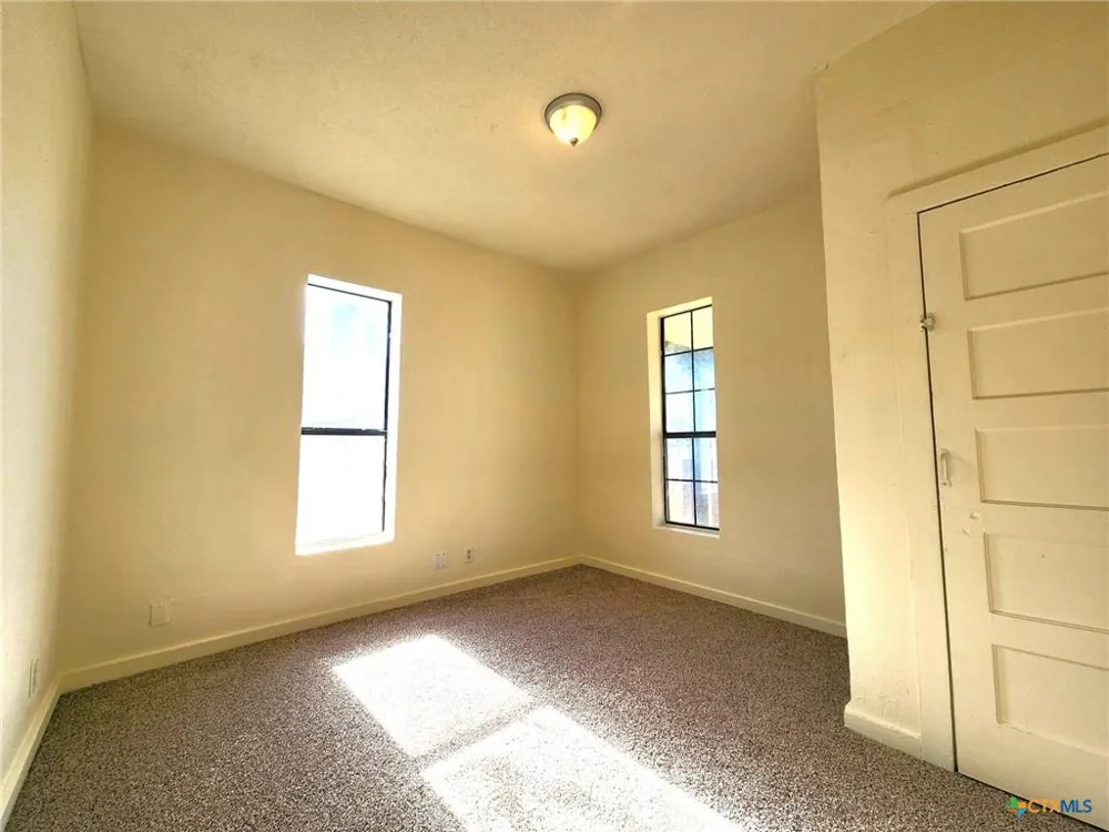 209 S 27th Street Temple, TX 76504