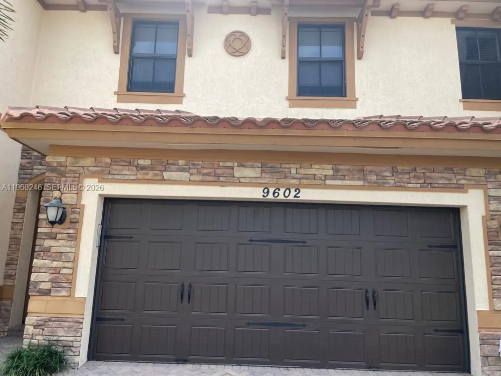 9602 S Town Parc Cir S #9602