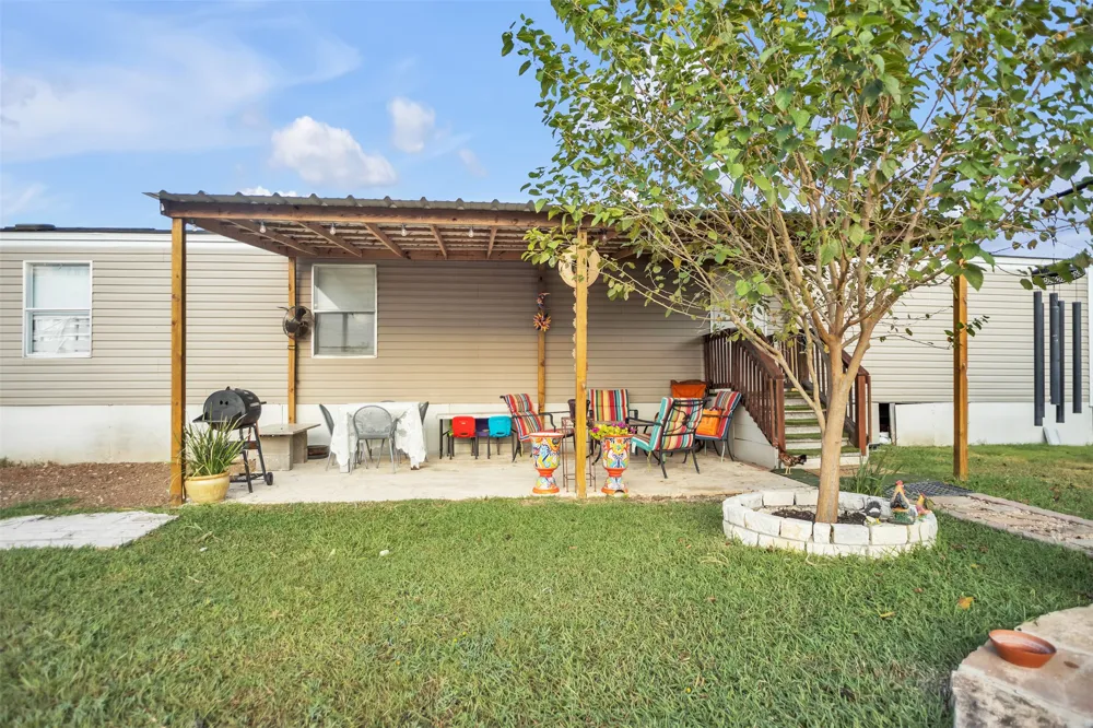 363 El Rey Drive Kyle, TX 78640