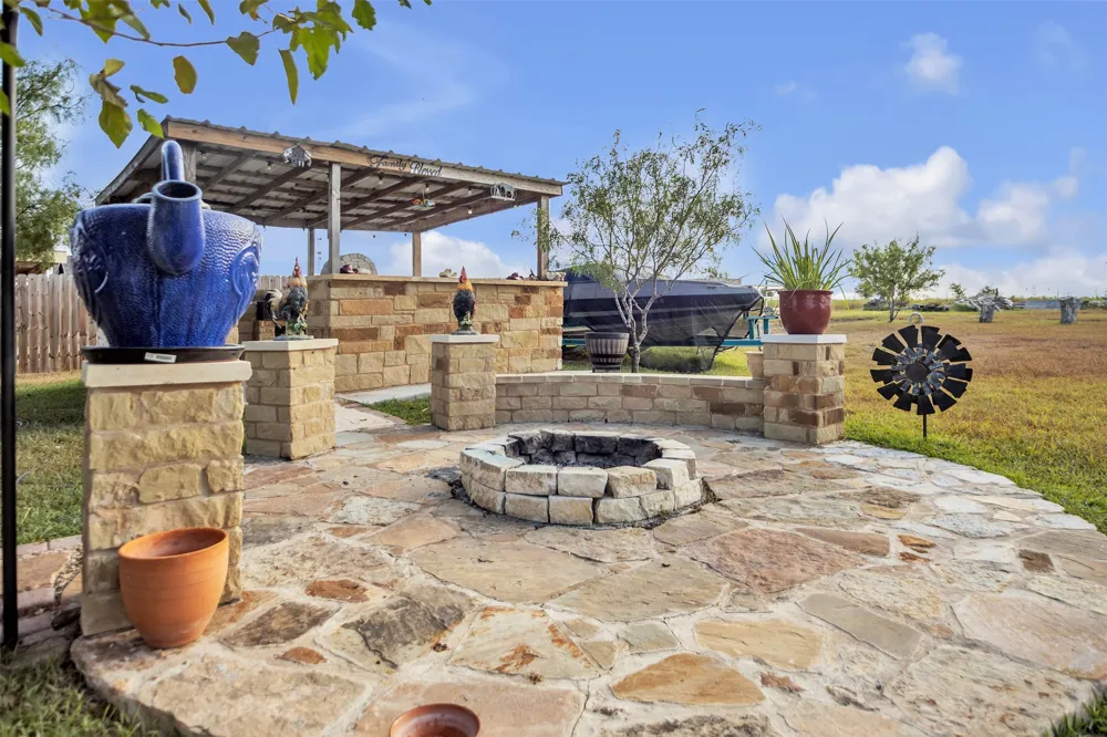 363 El Rey Drive Kyle, TX 78640