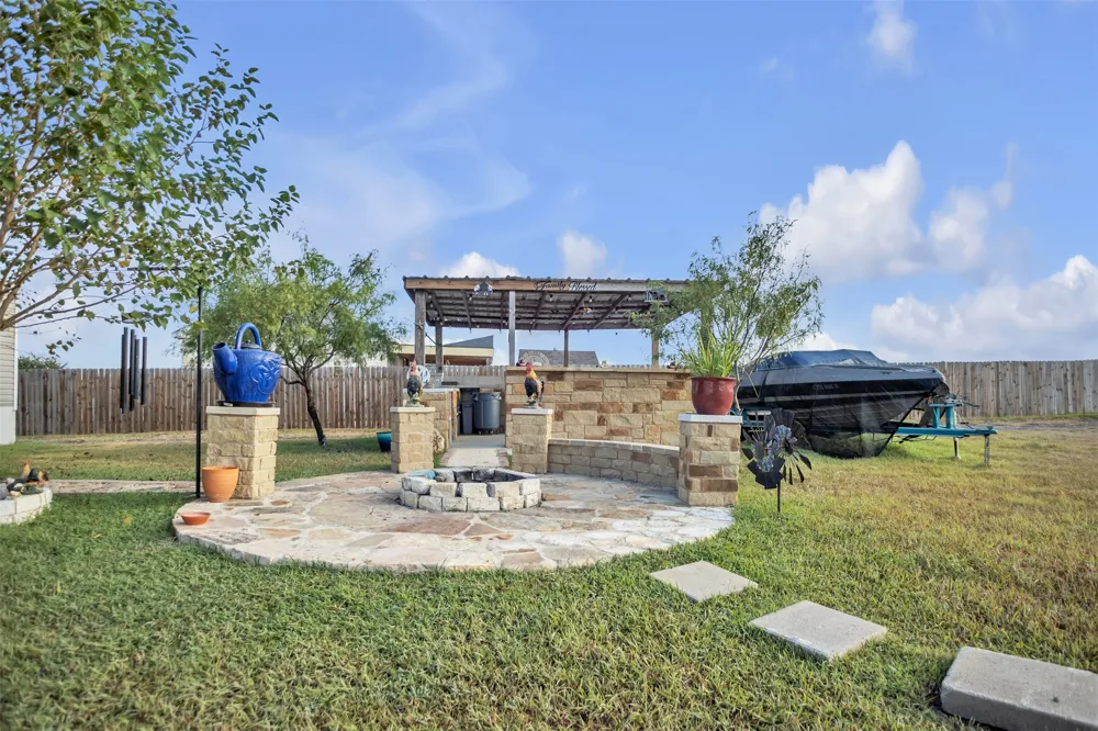 363 El Rey Drive Kyle, TX 78640