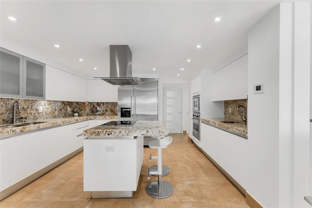 2443 Fisher Island Dr #5403 Miami, FL 33109