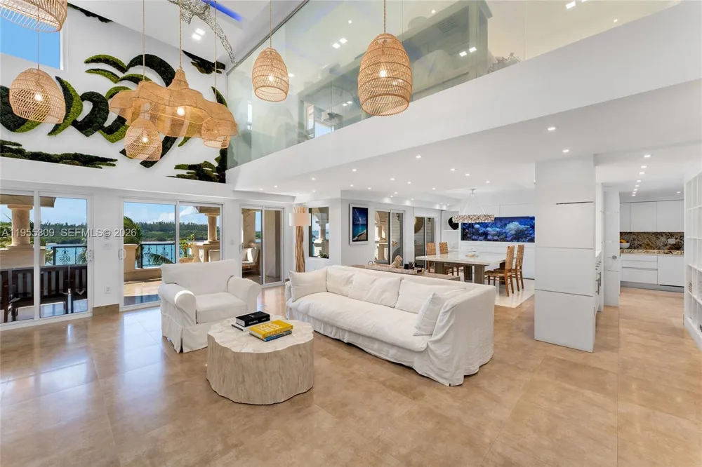 2443 Fisher Island Dr #5403 Miami, FL 33109