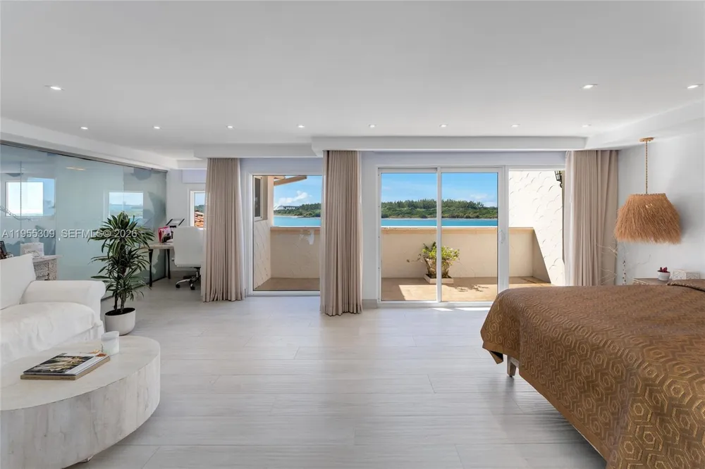 2443 Fisher Island Dr #5403 Miami, FL 33109
