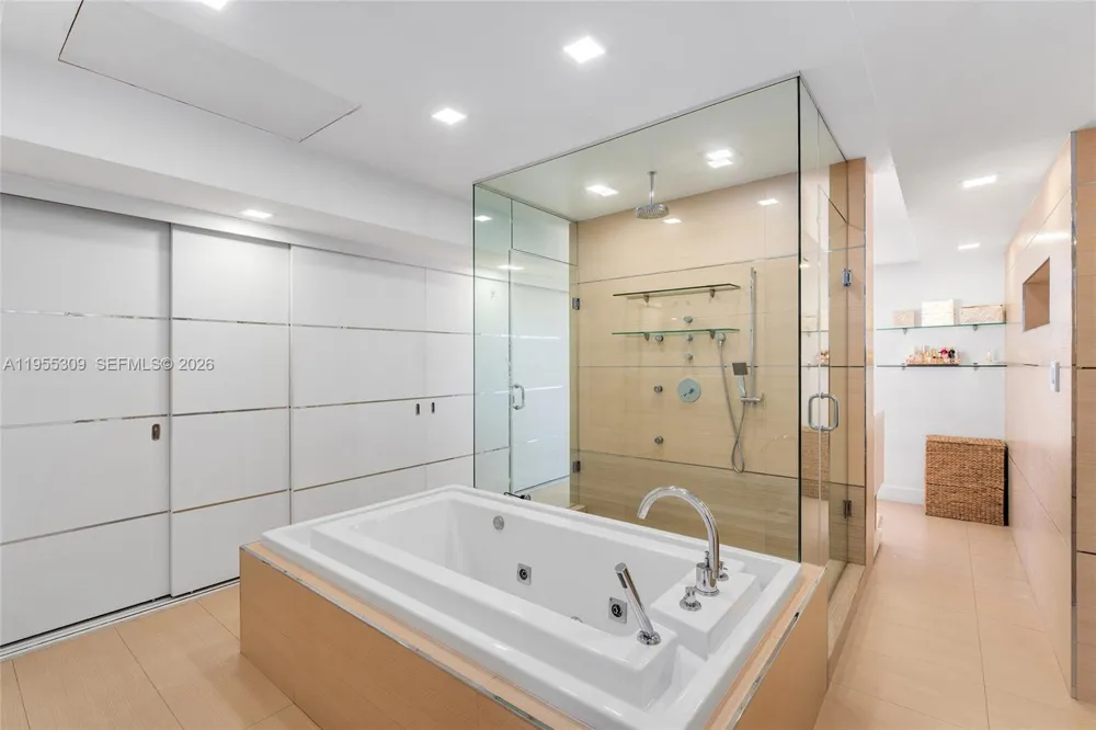 2443 Fisher Island Dr #5403 Miami, FL 33109