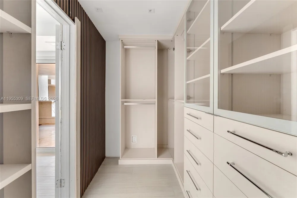 2443 Fisher Island Dr #5403 Miami, FL 33109