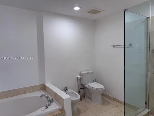 3330 NE 190th St #1815 Aventura, FL 33180