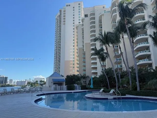 3330 NE 190th St #1815 Aventura, FL 33180