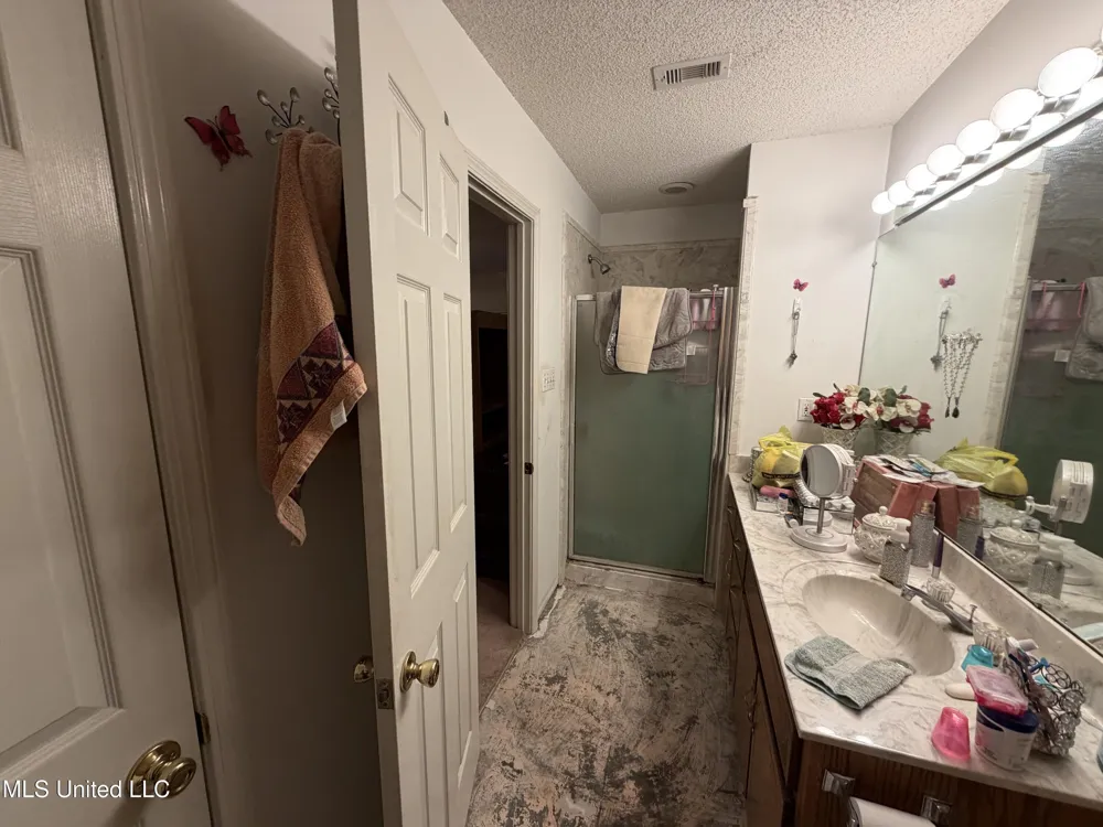 27101 Highway 53 Saucier, MS 39574