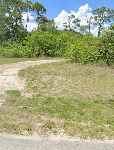 3025 E BRIARWOOD CIR La Belle, FL 33935