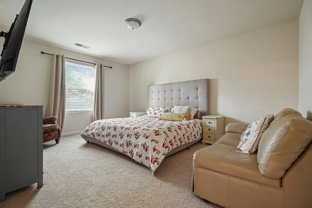 18 Oxford Lane Kingston, GA 30145