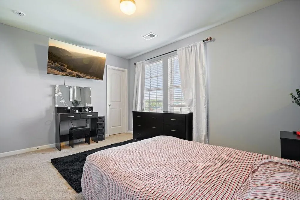 18 Oxford Lane Kingston, GA 30145