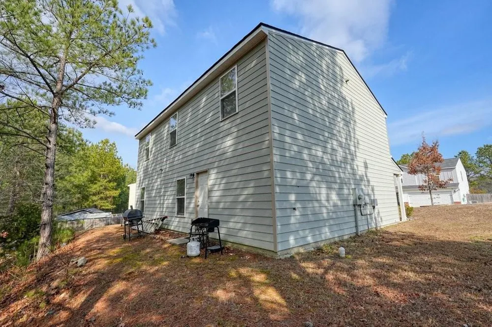18 Oxford Lane Kingston, GA 30145