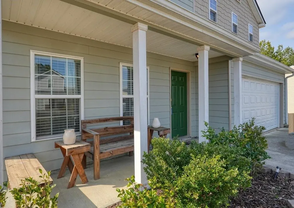 18 Oxford Lane Kingston, GA 30145