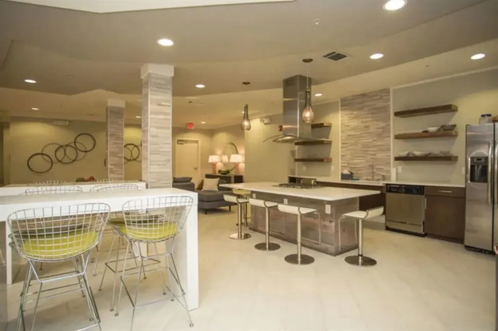 185 Cliftwood Drive NE #411 Sandy Springs, GA 30328