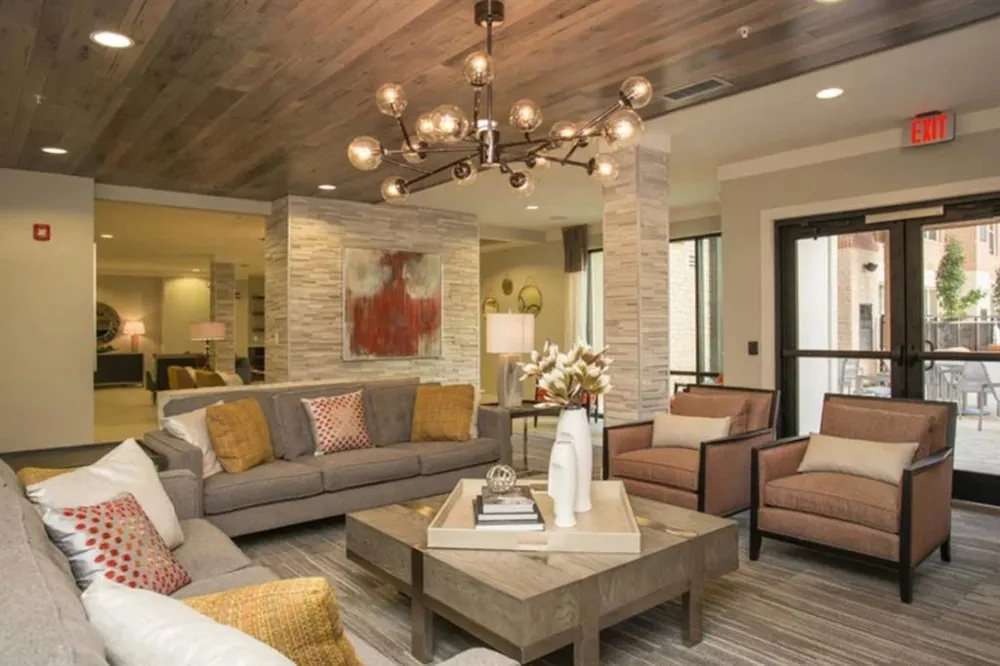 185 Cliftwood Drive NE #411 Sandy Springs, GA 30328