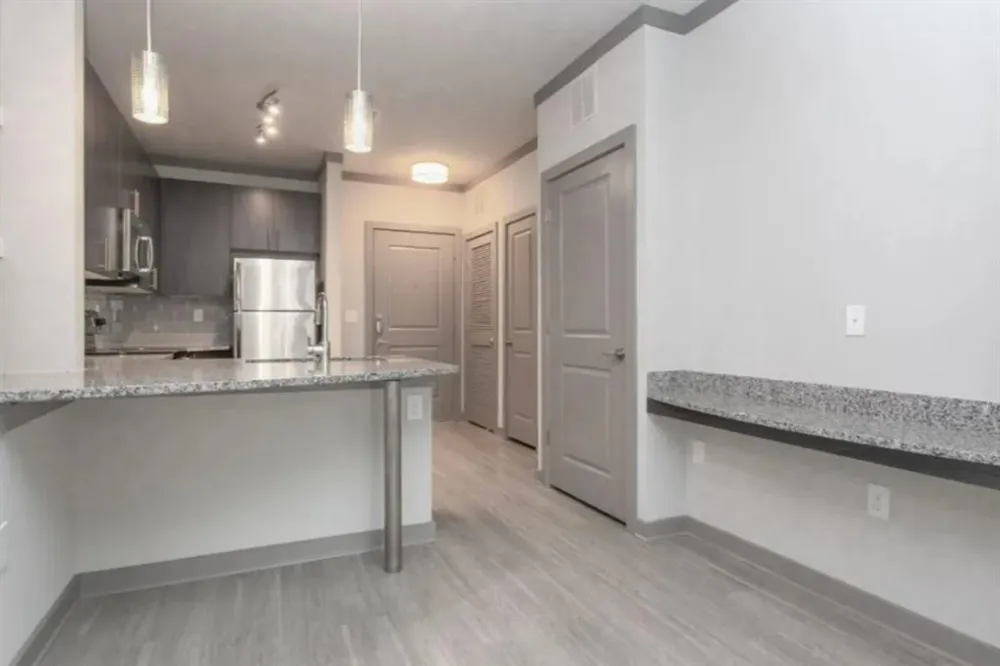 185 Cliftwood Drive NE #411 Sandy Springs, GA 30328