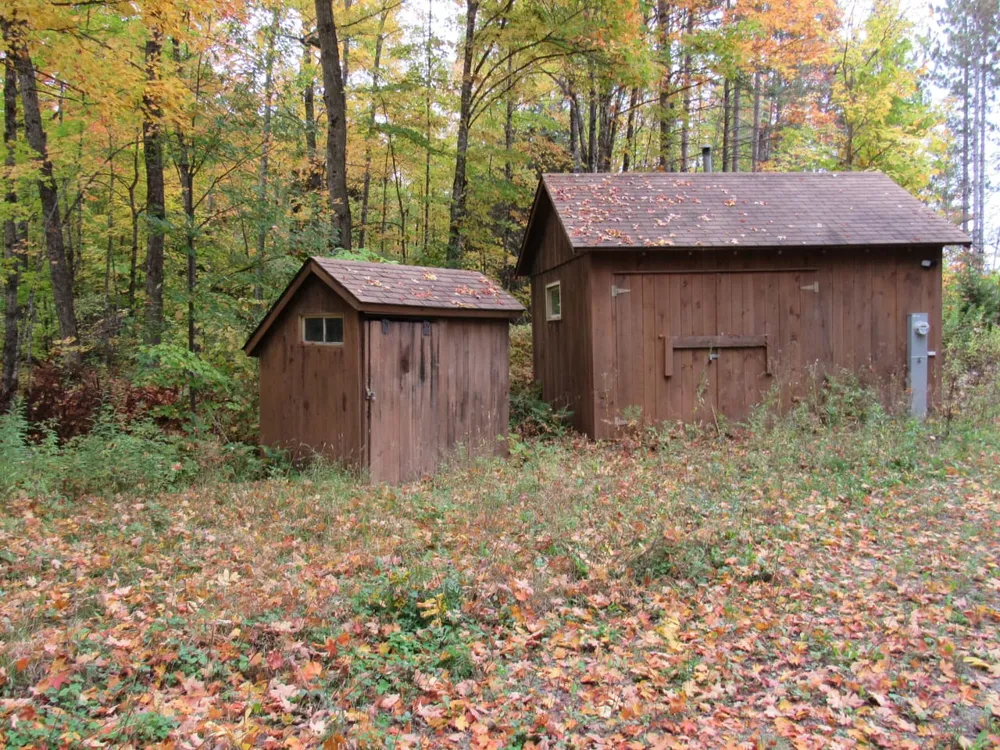 5800 Wolf Lake Road Watersmeet, MI 49969