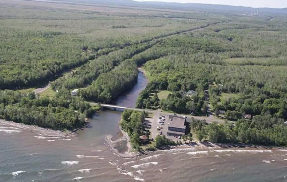213 Beaser St Ontonagon, MI 49953