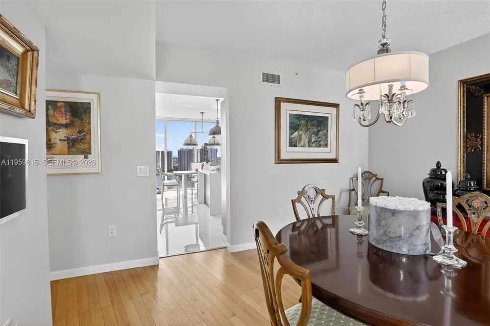 3370 Hidden Bay Dr #2715 Aventura, FL 33180