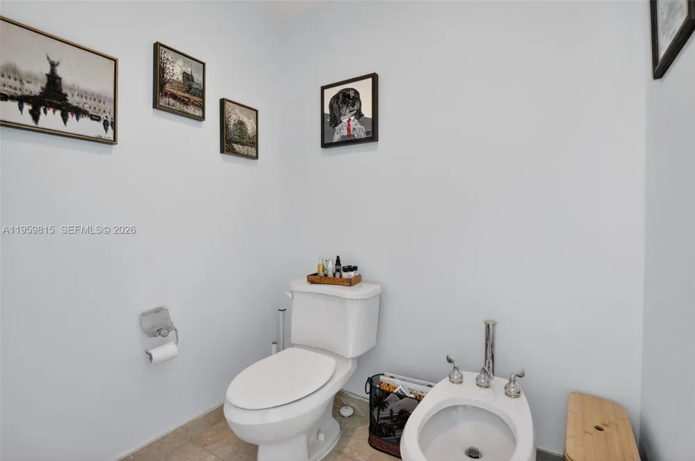 3370 Hidden Bay Dr #2715 Aventura, FL 33180