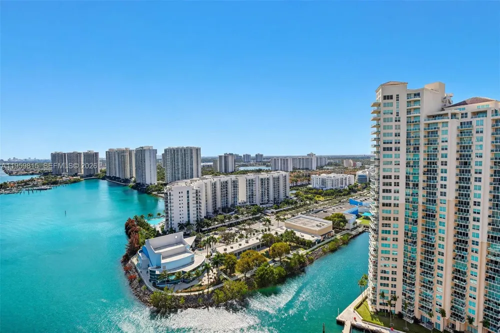 3370 Hidden Bay Dr #2715 Aventura, FL 33180