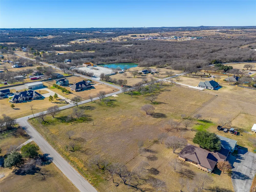 570 W County Road 714 Burleson, TX 76028