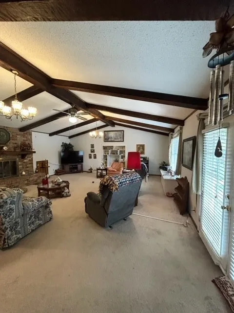 102 E Crockett Street De Kalb, TX 75559